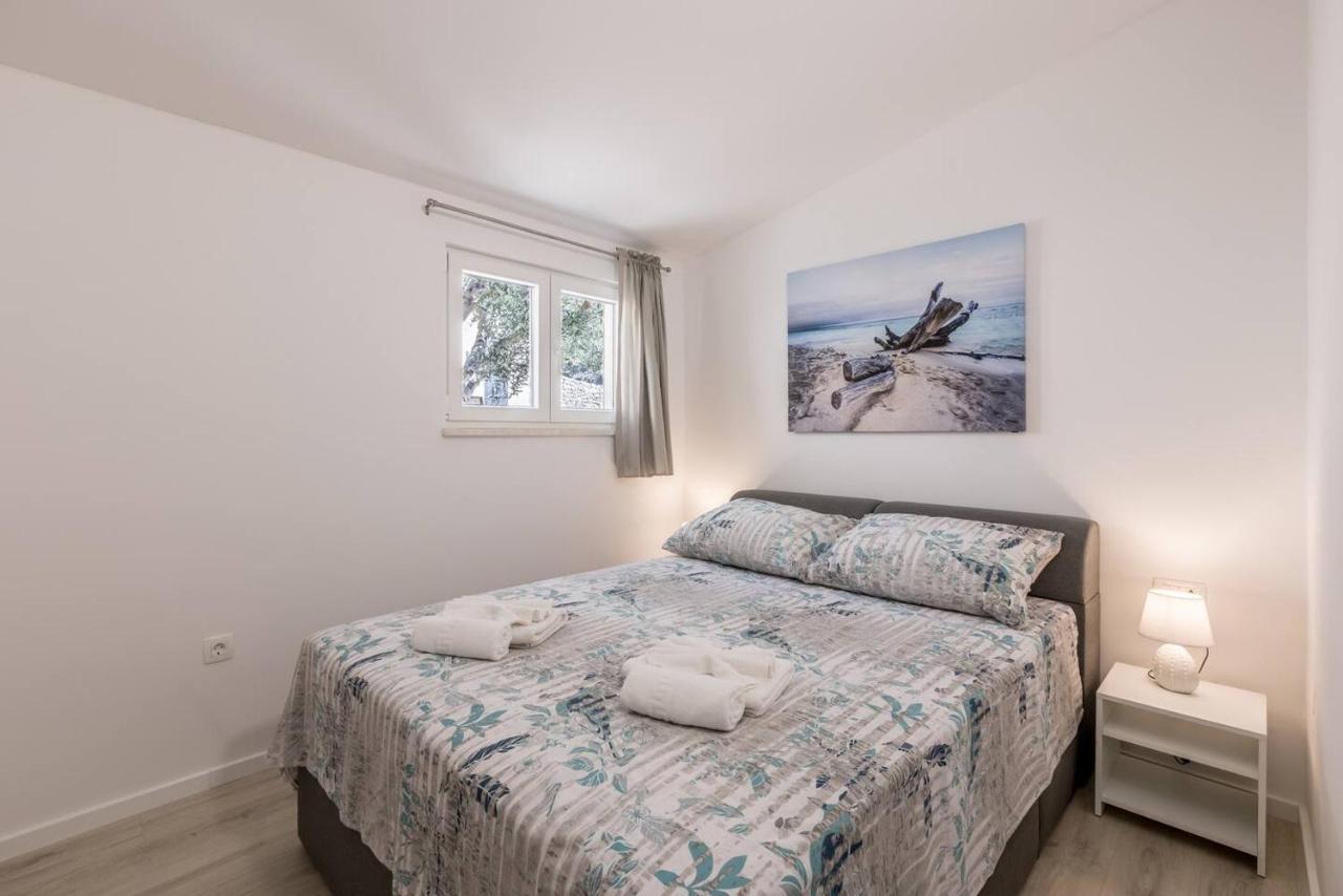 Villa Dream Hill Kaštel Kambelovac Exterior foto