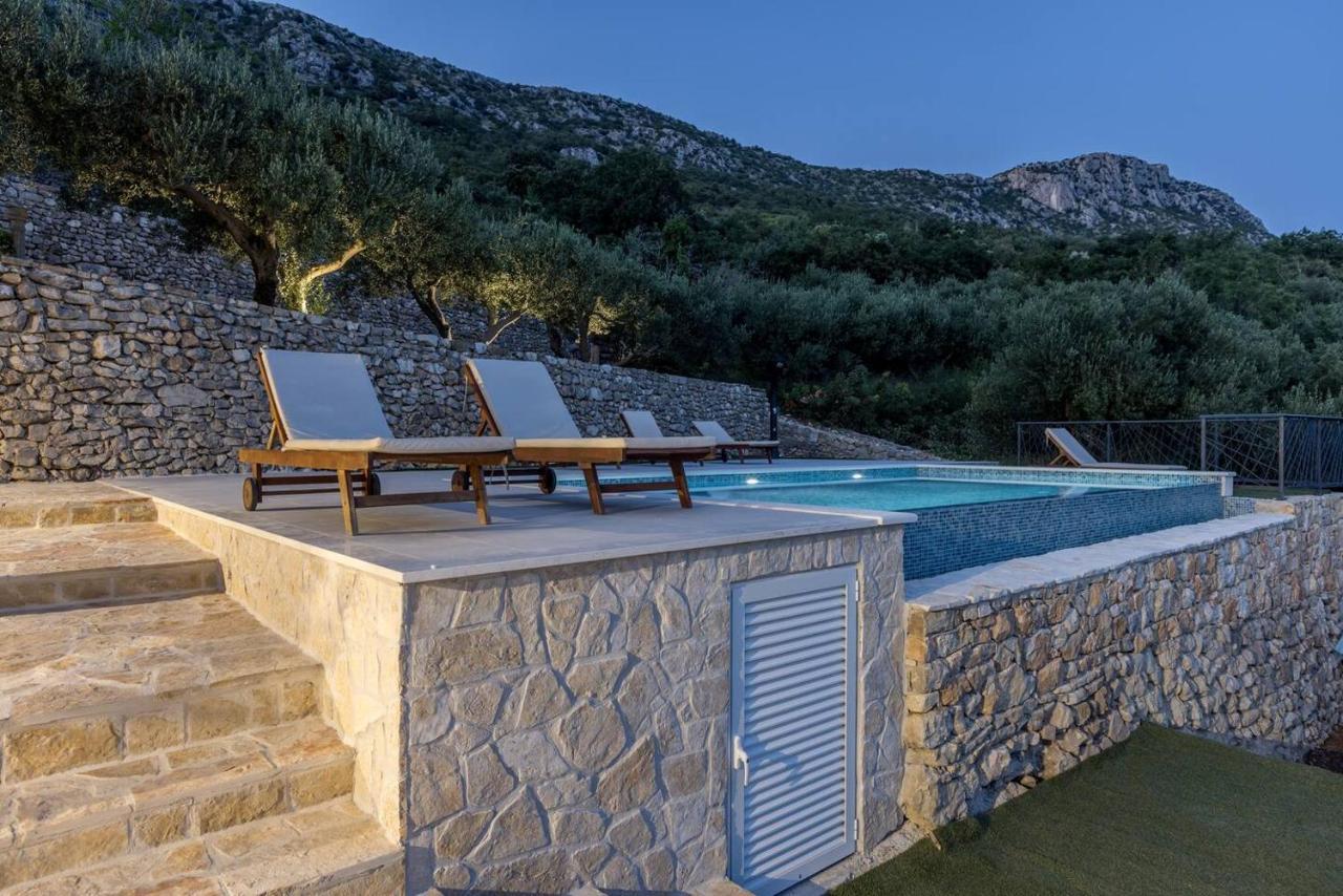 Villa Dream Hill Kaštel Kambelovac Exterior foto